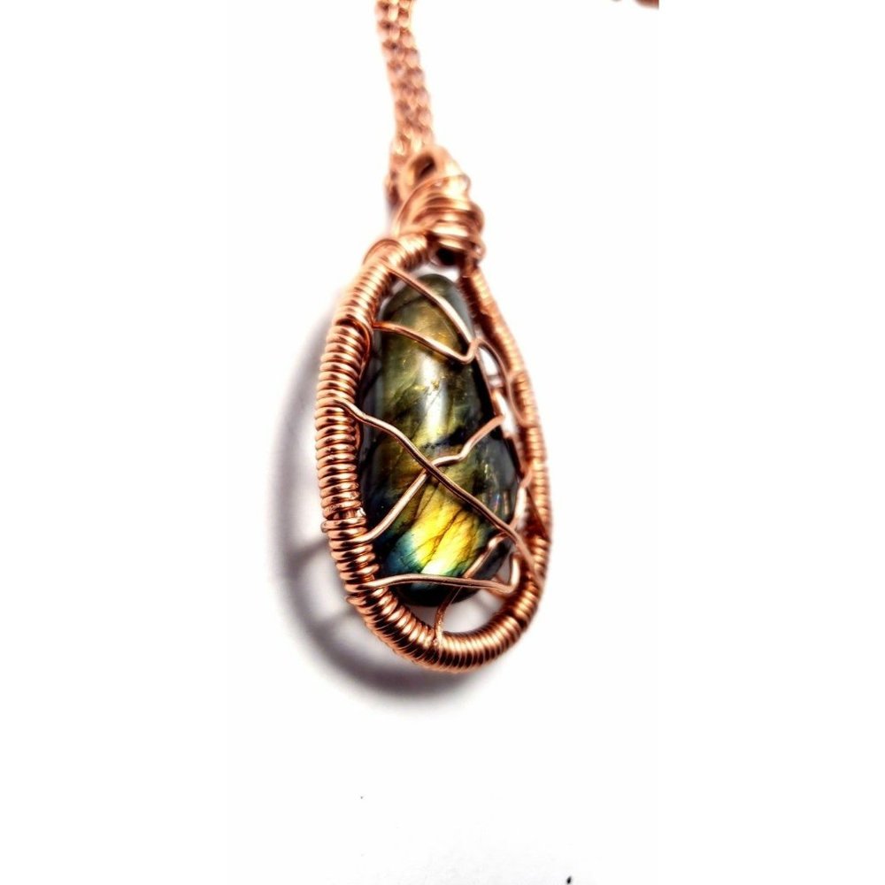Wire wrapped labradorite crystal necklac - Picture 6 of 11